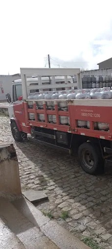 Veículo da frota da J Justo gás